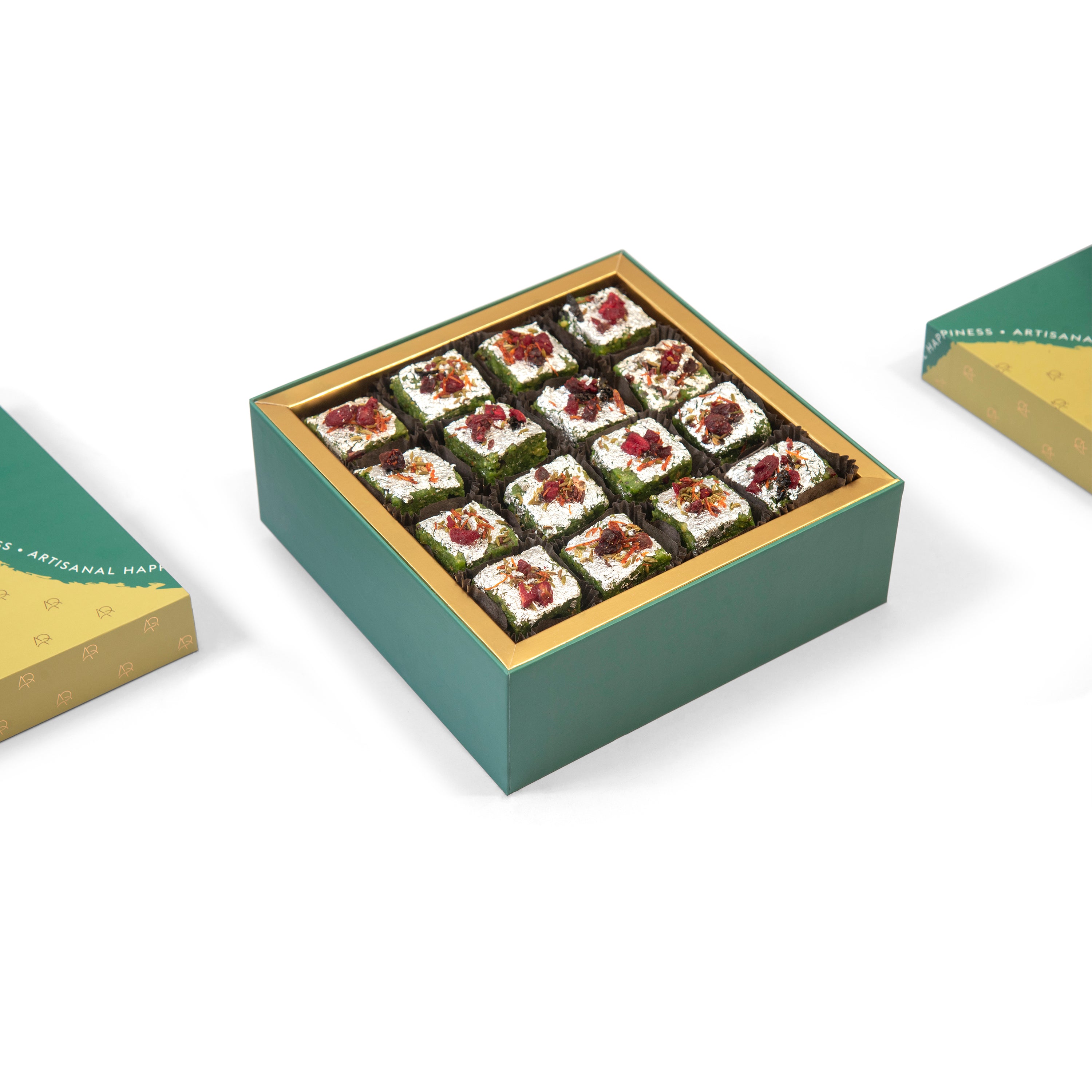 Sweet 16Pc 120 Kolkata Pista Box