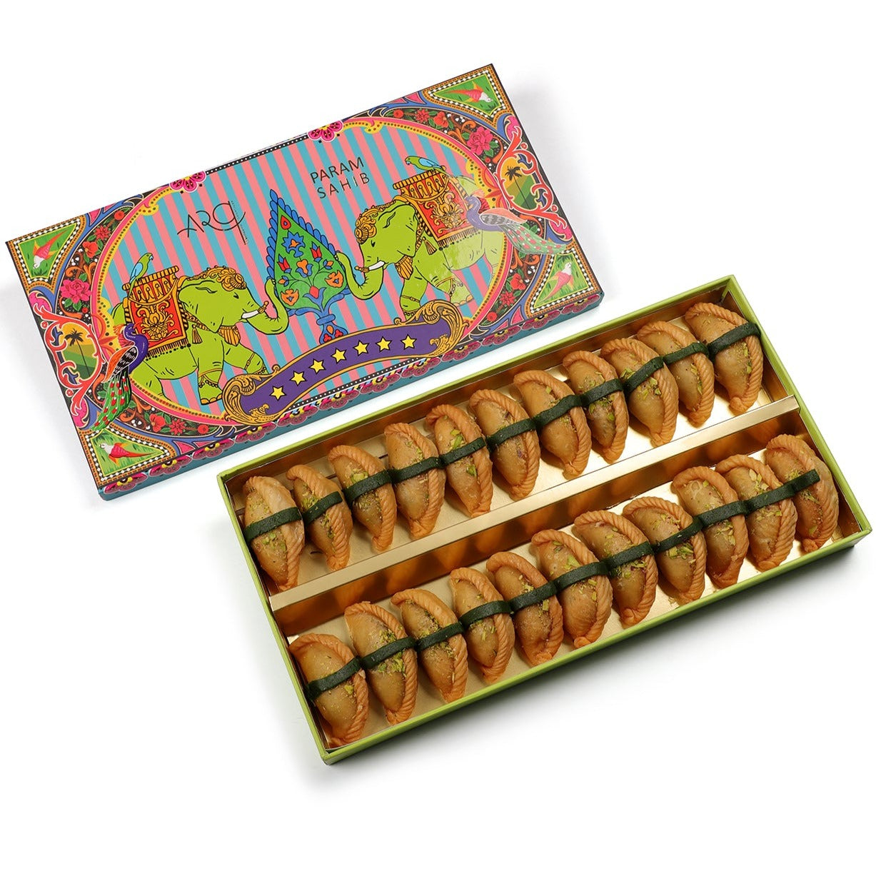 Pistachio Gujia Box (22 pieces)