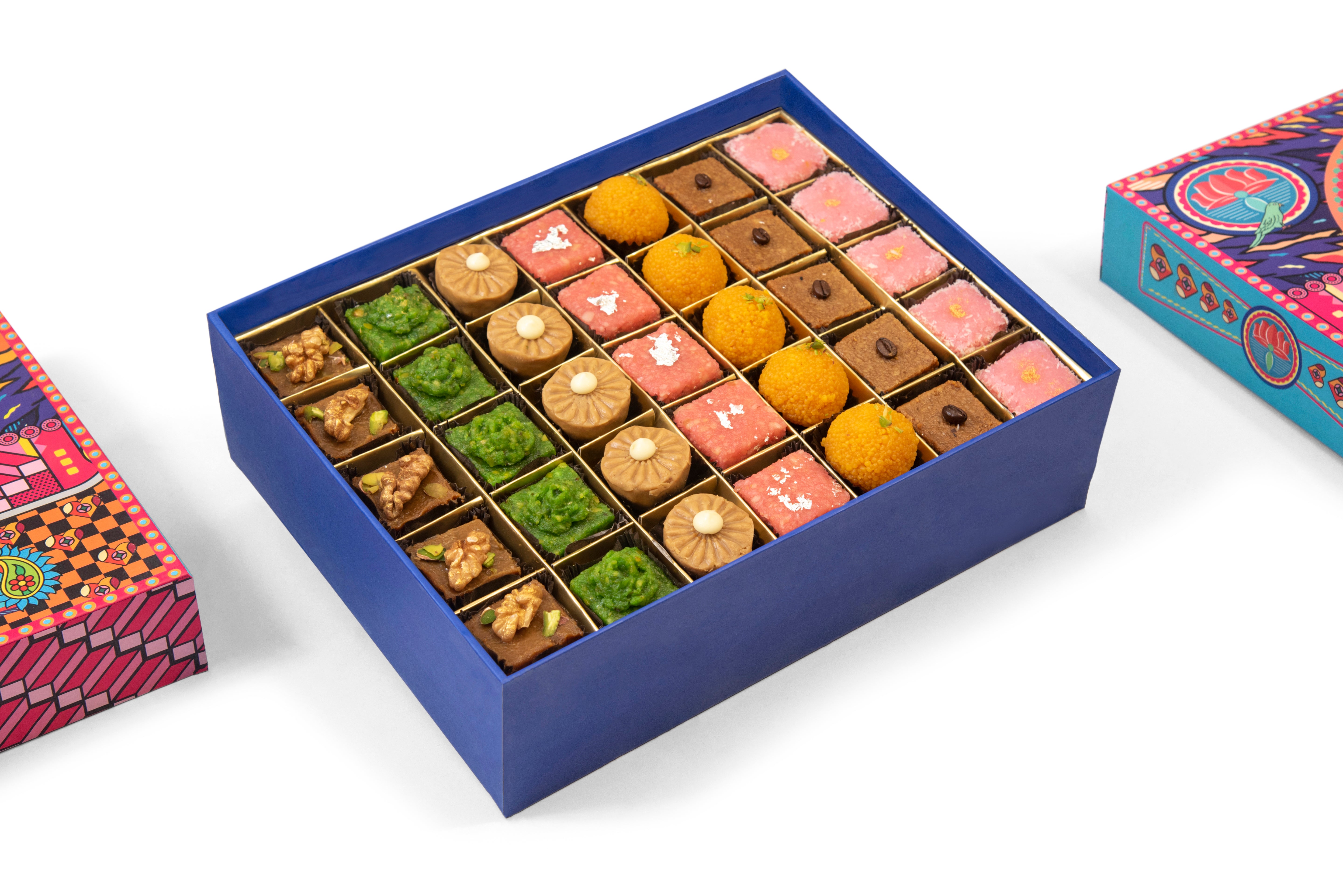 Royale 35Pc Mithai Param Sahib Box